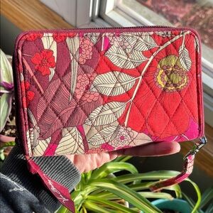 Vera Bradley Bohemian Blooms Floral Quilted Wristlet/Clutch Wallet Boho Vibes